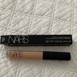 NARS radiant creamy concealer